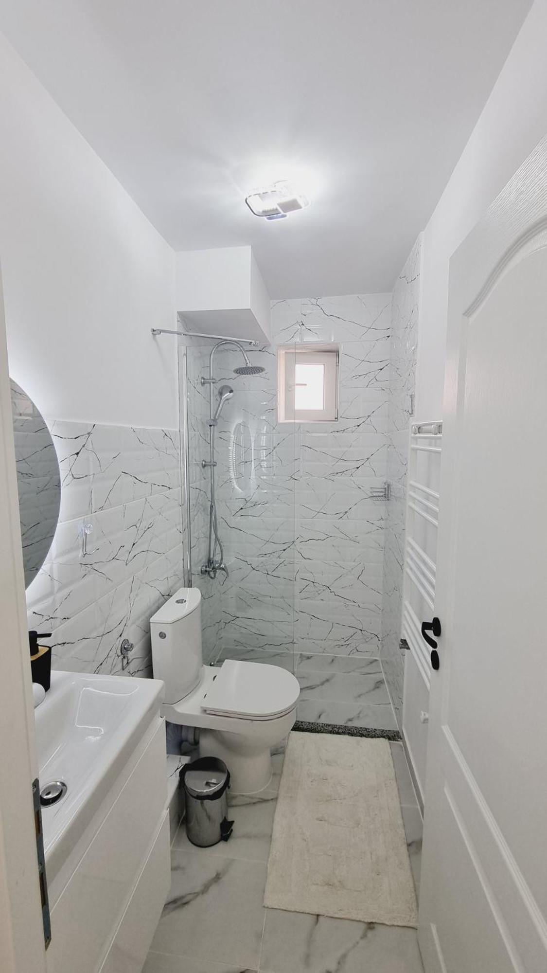 Apartament Central Pe Pietonala Nr2 Hunedoara Exterior photo